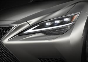 Lexus LS500h AWD 2020 года  (WW)